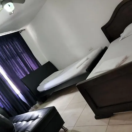 Apartamento Amoblado Al Sur De Cali - Ubicacion Central